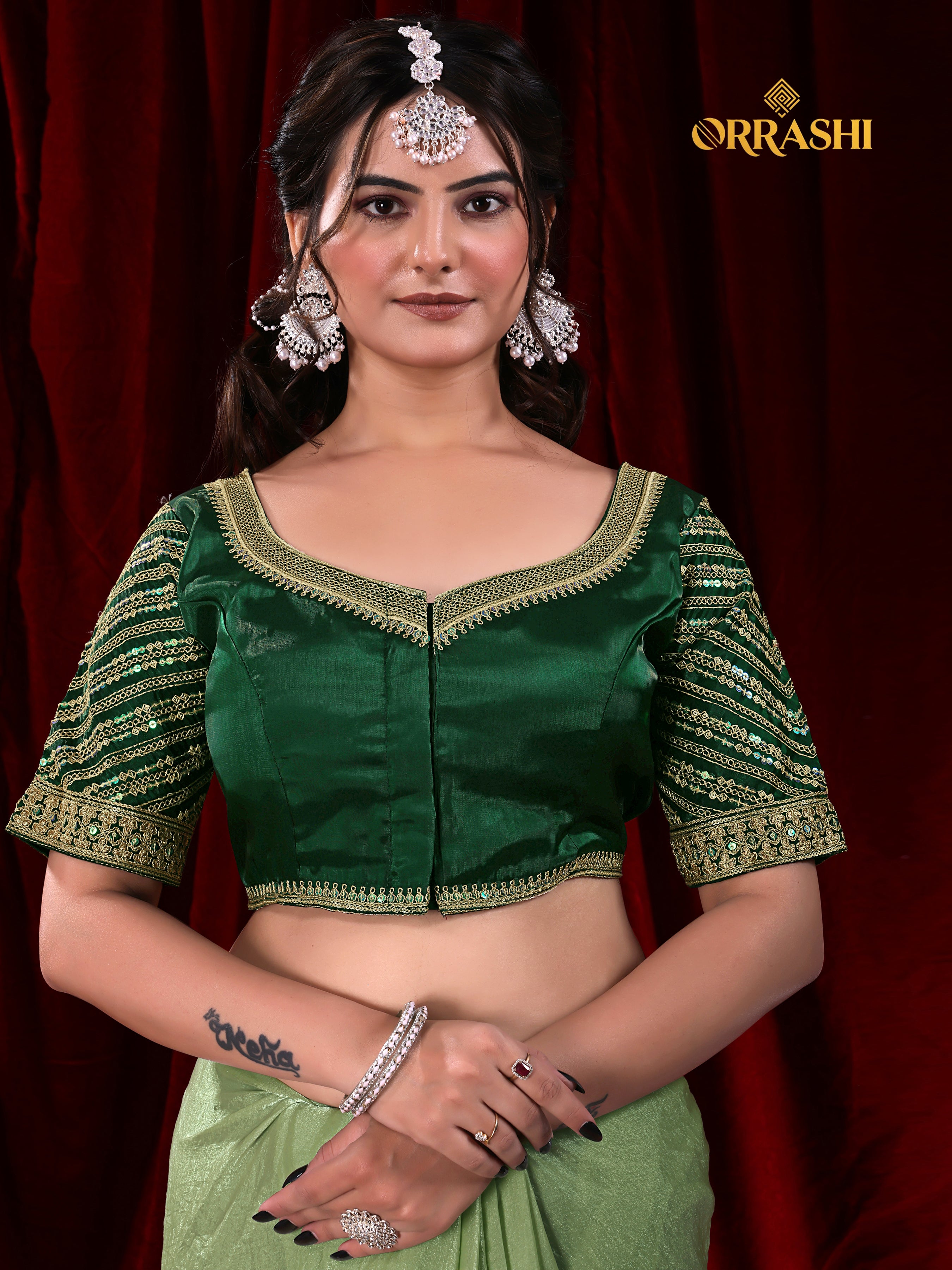 EMBROIDERIED LACE BORDER FENDY SATIN SILK