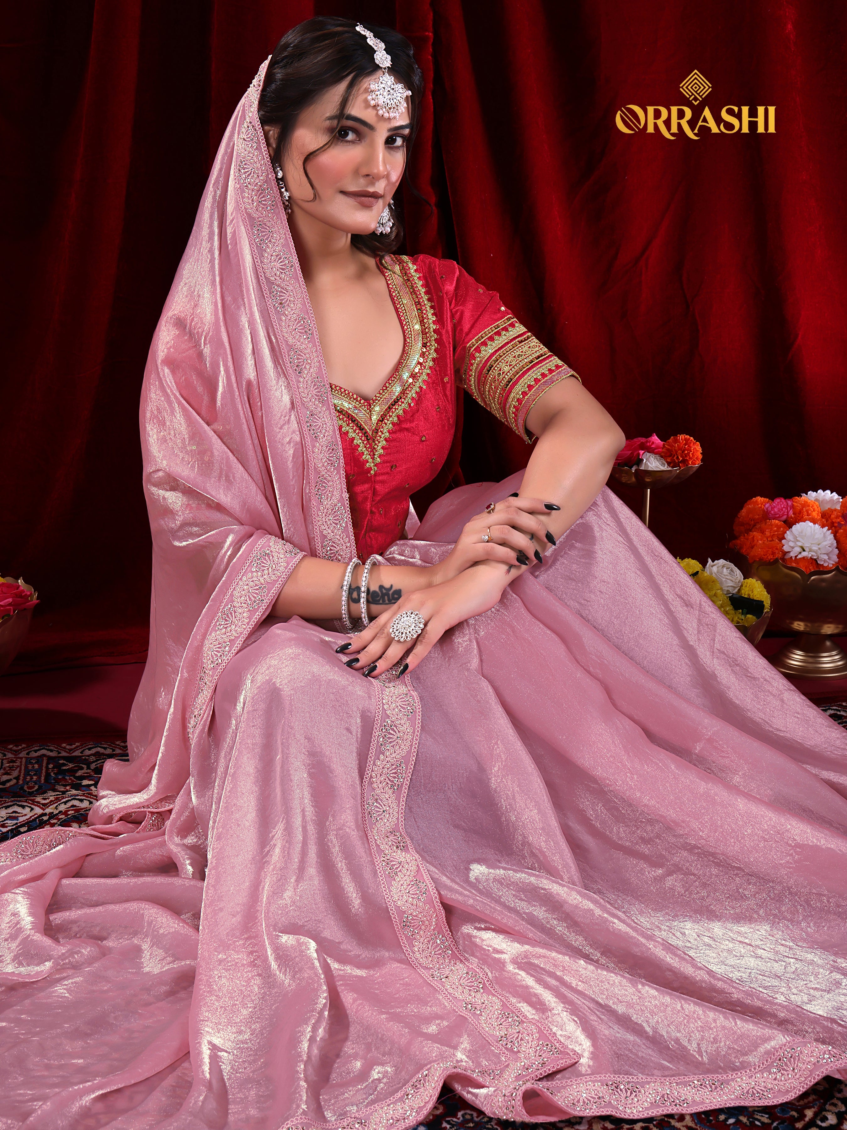 EMBROIDERIED LACE BORDER FENDY SATIN SILK